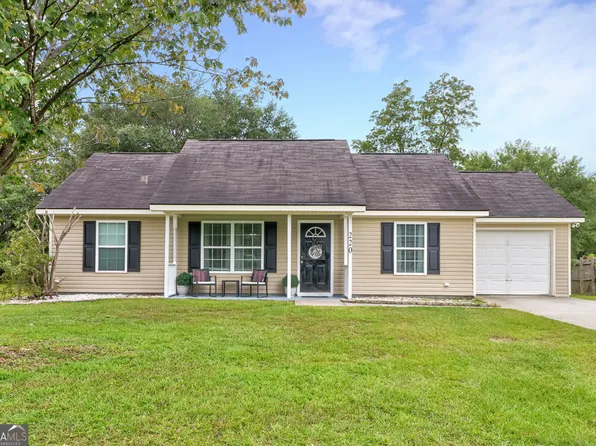 220 Walker Dr, Guyton, GA 31312