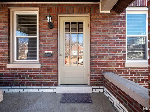 2nd image of 6610 Parkwood Pl