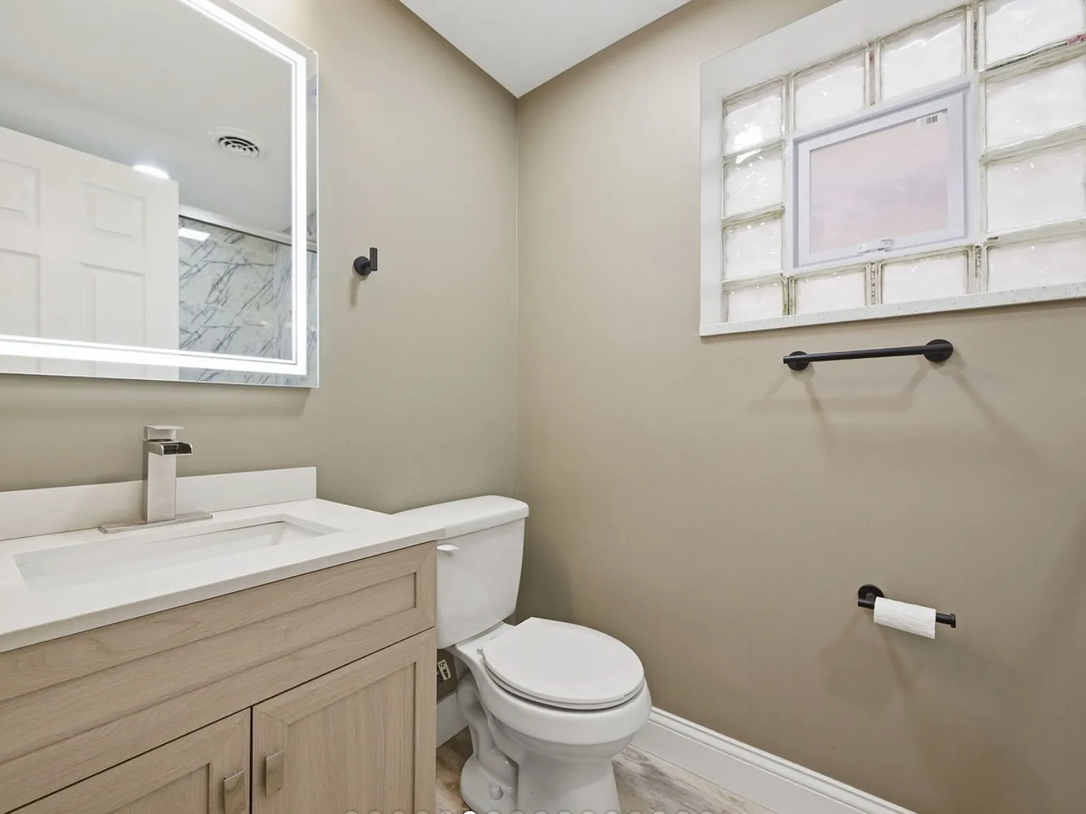 14840 Hoyne Ave — Photo 4