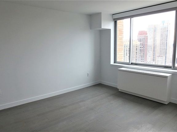 4th image of 101 W End Ave APT 19C