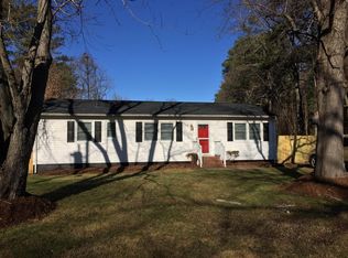 305 Tabbs Ln, Newport News, VA 23602
