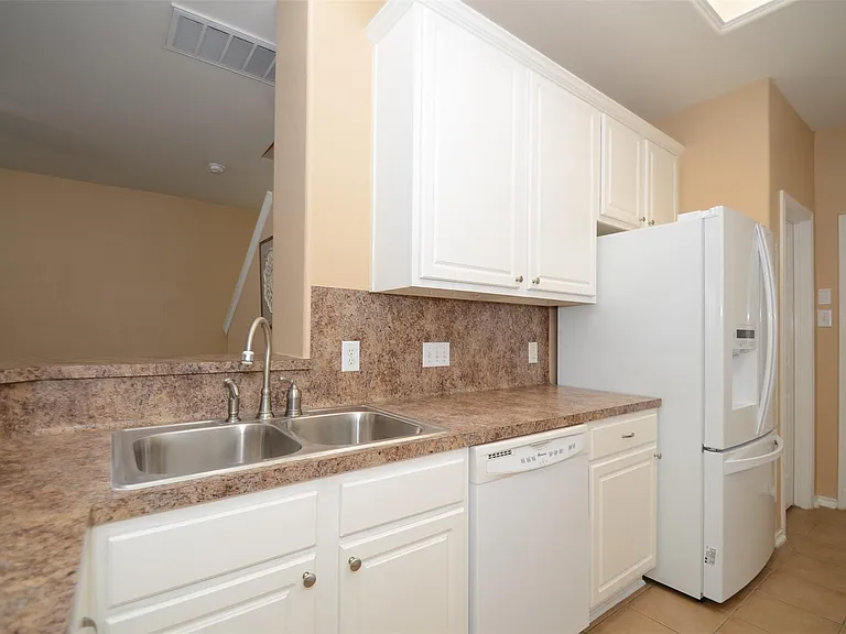 5606 Claybeck Ln — Photo 14
