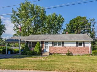 50 Linda St, Leominster, MA 01453