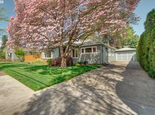 3925 SE Lexington St, Portland, OR 97202