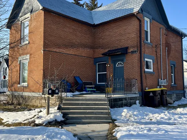 302 W Lincoln Ave, Ionia, MI 48846