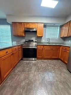2603 Panama St — Photo 2