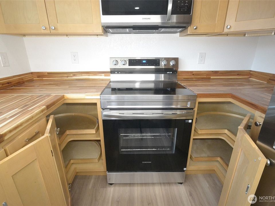 2nd image of 6405 Avondale Road SW