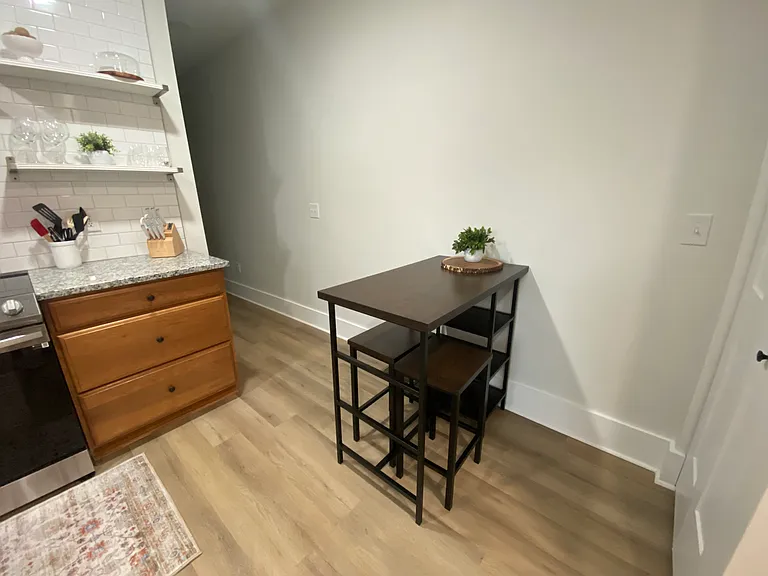1966 Hinshaw Ave #1 — Photo 10