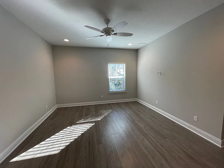 22940 Ann Miller Rd — Photo 24
