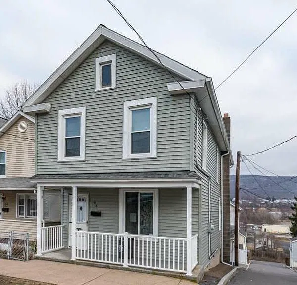 96 Sheridan St