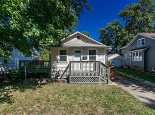 128 W 2nd St, Roxana, IL 62084