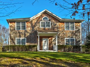 50 Cedar Ridge Dr, East Hampton, NY 11937