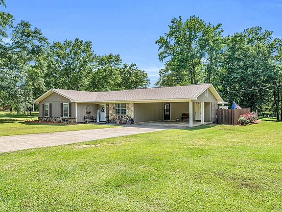 3rd image of 249 Ruby Ln