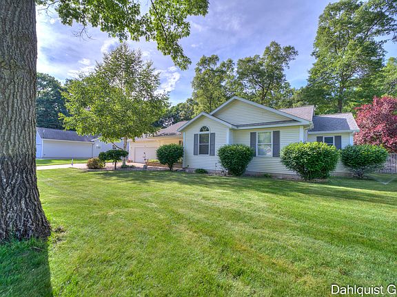 4th image of 1460 Destiny Dr