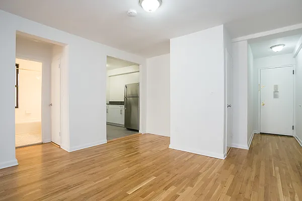 Rented by Compass | media 4
