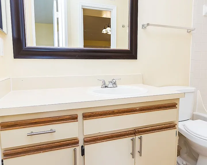 437 Fountainhead Cir #280 — Photo 8