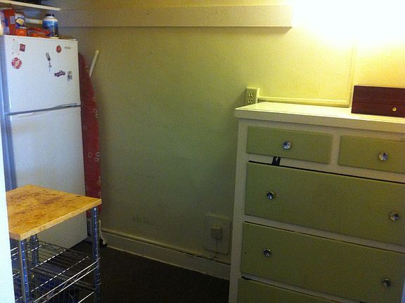 kitchenette seperate area