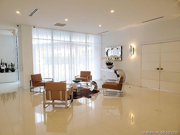 3rd image of 6450 Collins Ave APT 807