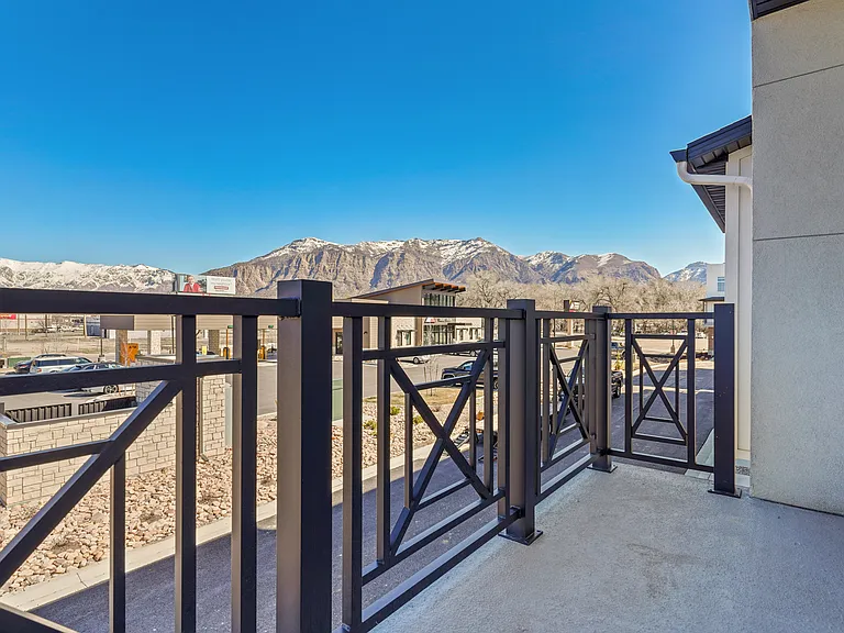 Current by Lotus Townhomes — Photo 29