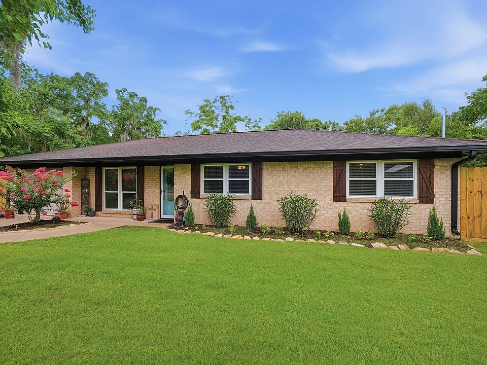 1st image of 504 County Road 825
