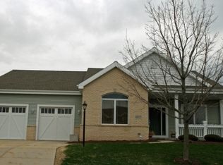 6917 Bluff Point Dr, Madison, WI 53718