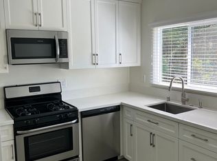 1701 Peppertree Ln APT 2, Fullerton, CA 92835