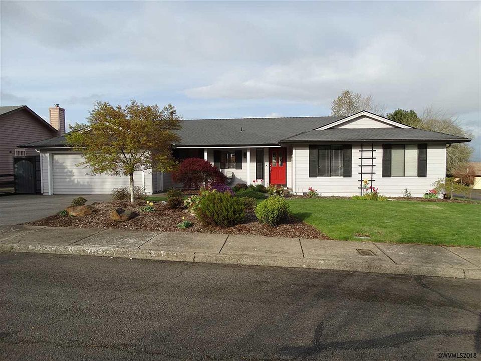 1st image of 405 Greenacre Dr NW