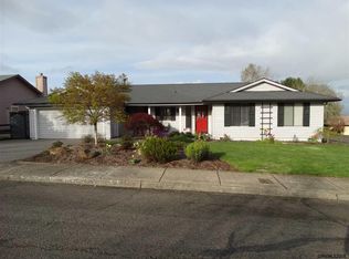 405 Greenacre Dr NW, Salem, OR