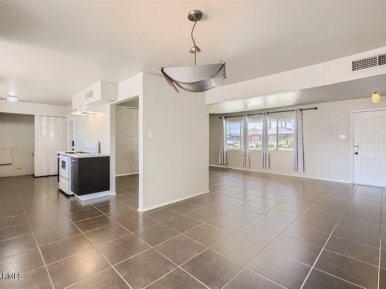 3213 N 63rd Pl — Photo 10