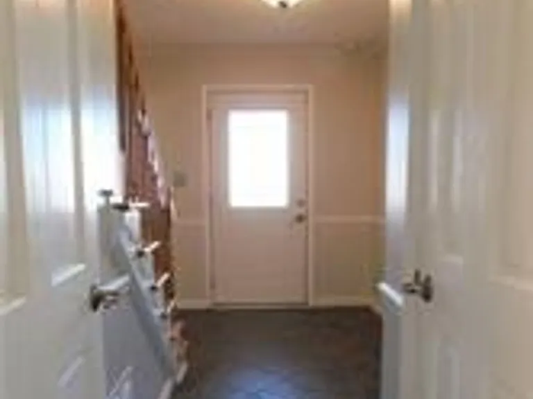 3405 Newcastle Rd — Photo 2