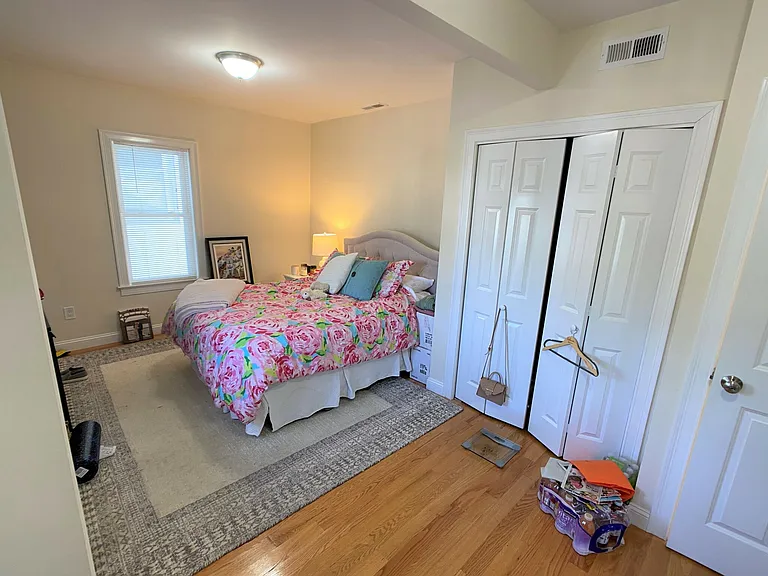 535 Main St #2 — Photo 7