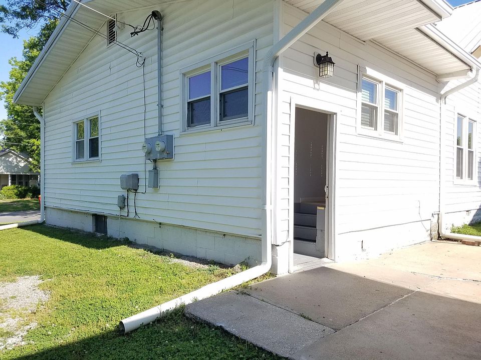 121 W. Jackson Duplex 121 W Jackson St Pittsburg, KS Zillow