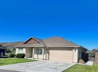 1017 Badger Valley Way, Richland, WA 99352