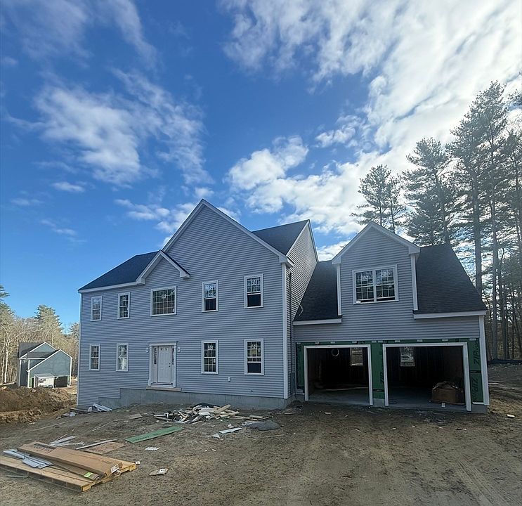 1st image of 4 Moon Hill Rd
