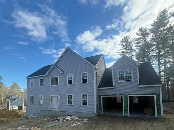 4 Moon Hill Rd, Northbridge, MA 01534