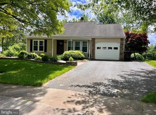 7 Ravens Ct, Reading, PA 19606