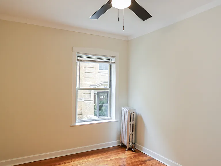 5547 N Magnolia Ave #2E — Photo 8