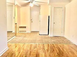198-12 32nd Ave #A, Flushing, NY 11358