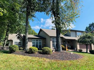 122 Summit Ridge Rd, Hurricane, WV 25526