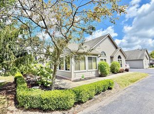 5840 Ravine Creek Dr #12, Grove City, OH