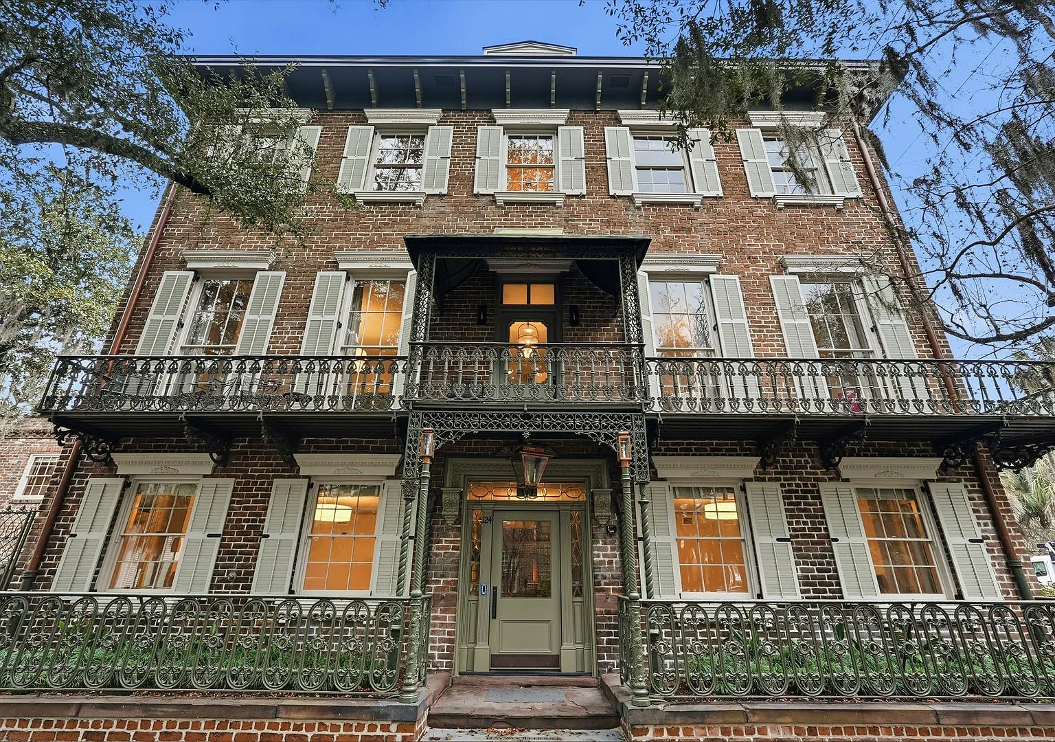The Haywood House — Photo 1