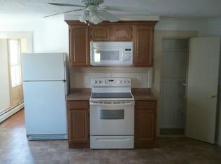 29 Pleasant St, West Warwick, RI 02893