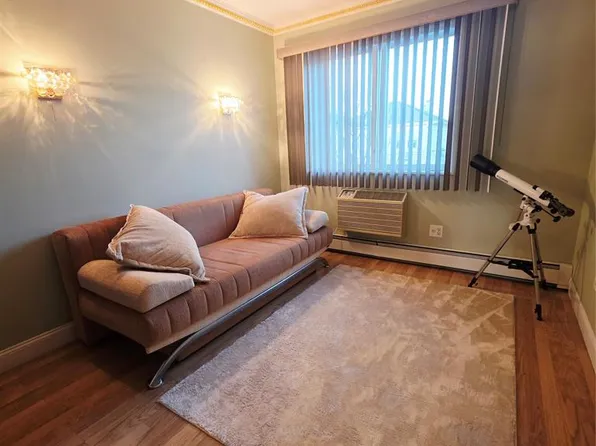 168 Beach 96th Street image 31 of 33