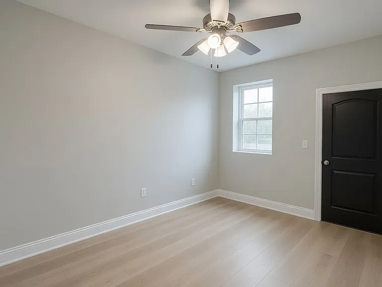 2553 S Central Park Ave #2A — Photo 6
