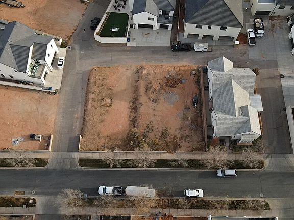 5th image of W Hampshire Rd