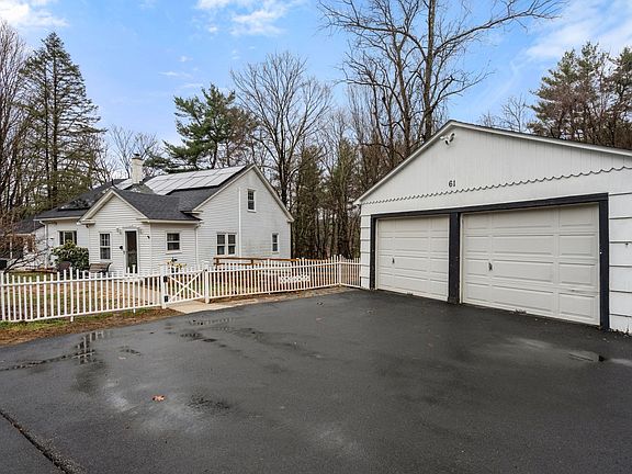 3rd image of 61 E Brimfield Rd