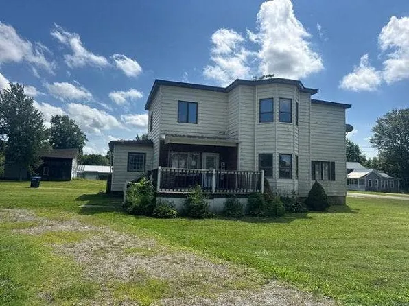 2073 Spruce St, North Collins, NY 14111