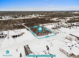 671 Ballycastle Cres, Ottawa, ON K1X 0A3