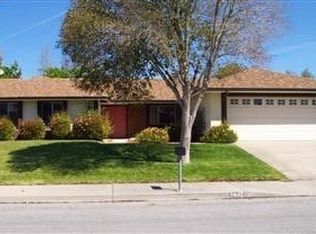 1407 Dickinson St, Santa Maria, CA 93455