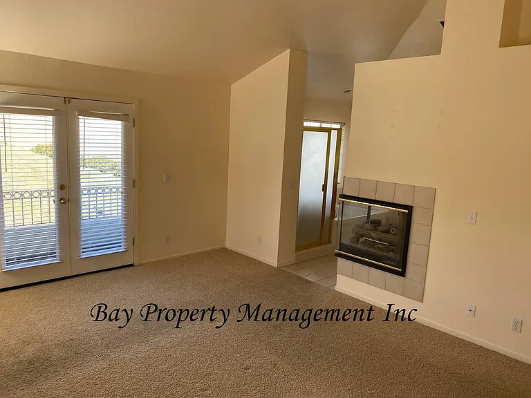 26418 Honor Ln — Photo 12